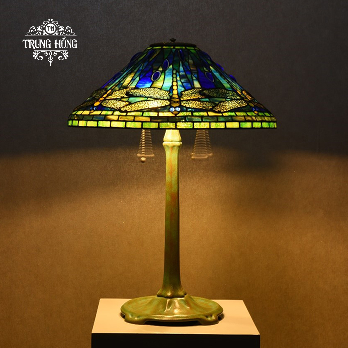 DragonFly Tiffany Table Lamp 20