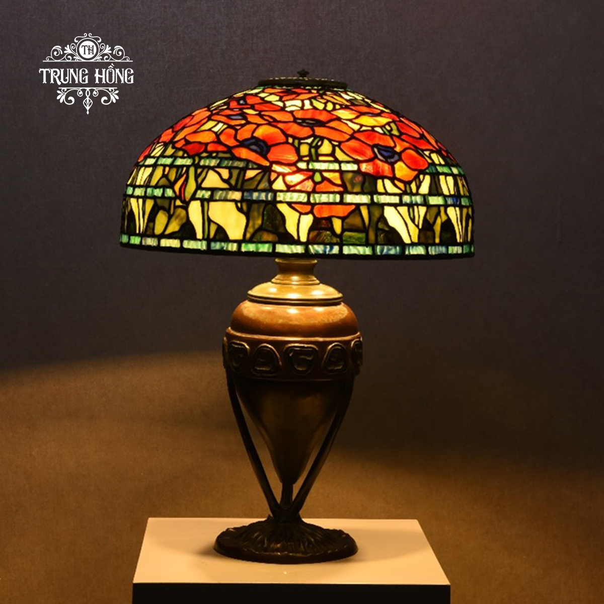 Tiffany Table Lamp - Poppy Orientale Flower 20